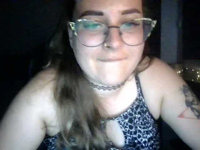 LucyKiss live cam on BongaCams