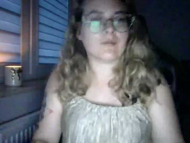 LucyKiss live webcam show