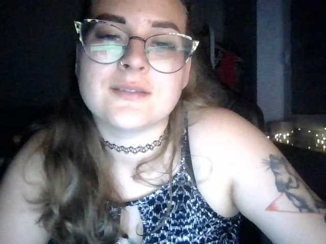 LucyKiss live cam on BongaCams