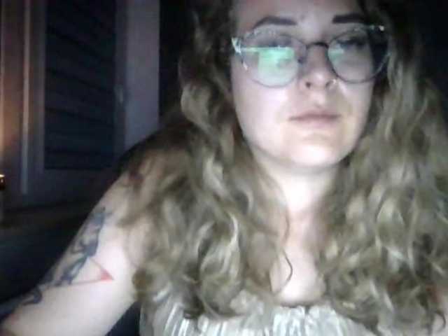 LucyKiss live cam on BongaCams