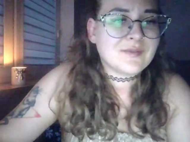LucyKiss live cam on BongaCams