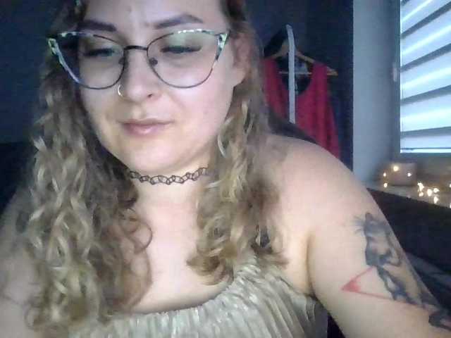 LucyKiss live cam on BongaCams