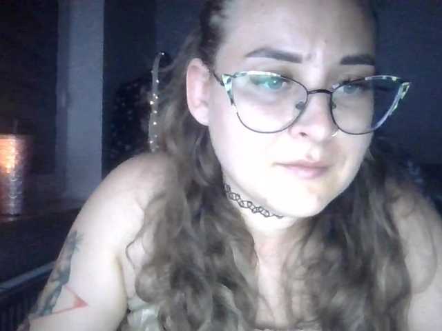 LucyKiss live cam on BongaCams