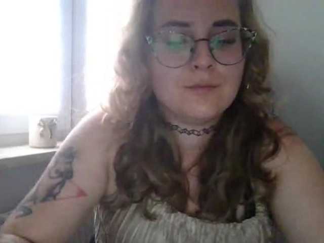LucyKiss live cam on BongaCams