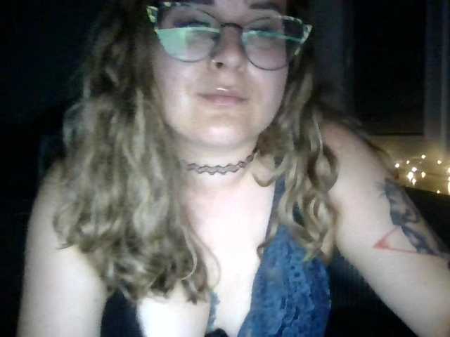 LucyKiss live cam on BongaCams
