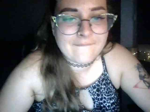 LucyKiss webcam