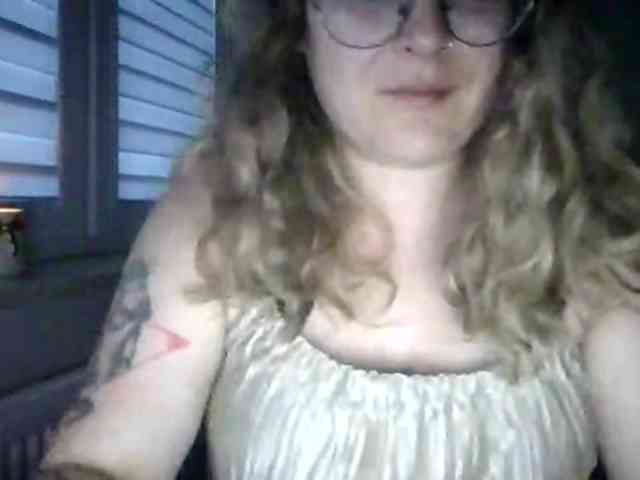LucyKiss