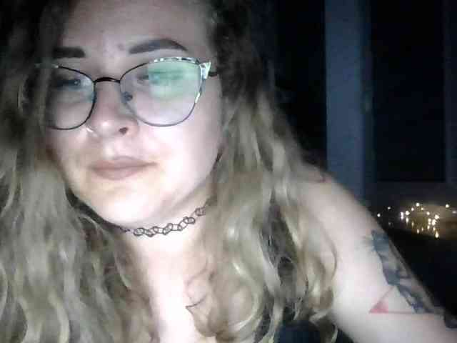 LucyKiss webcam