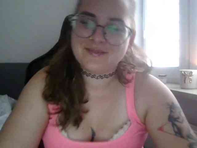 LucyKiss webcam