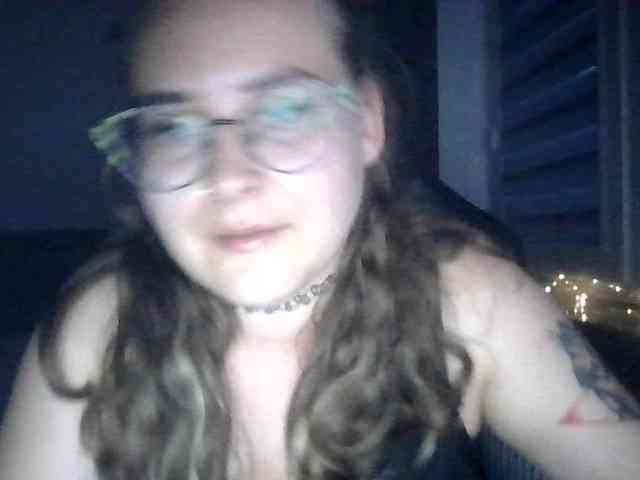 LucyKiss webcam