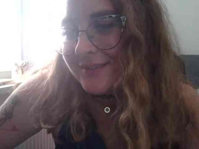 LucyKiss webcam