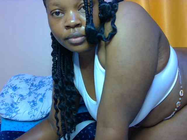 pretty-nana webcam