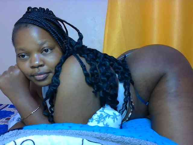 pretty-nana webcam