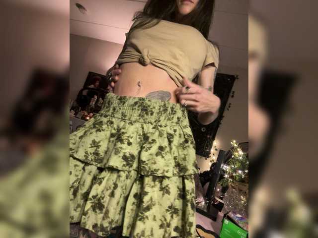 Brujaxgrey live cam on BongaCams