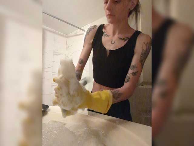 Brujaxgrey live cam on BongaCams