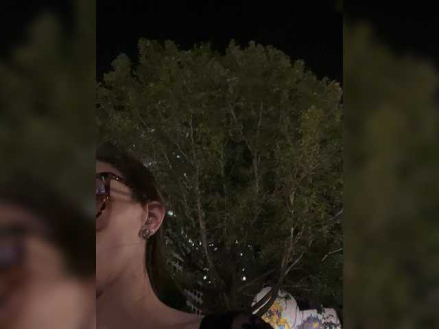 Brujaxgrey live cam on BongaCams