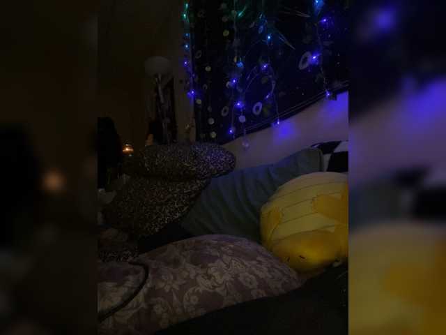 Brujaxgrey live cam on BongaCams
