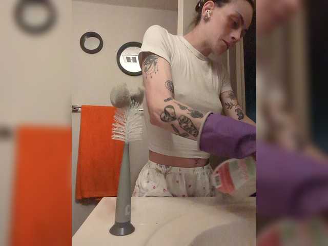 Brujaxgrey live webcam show