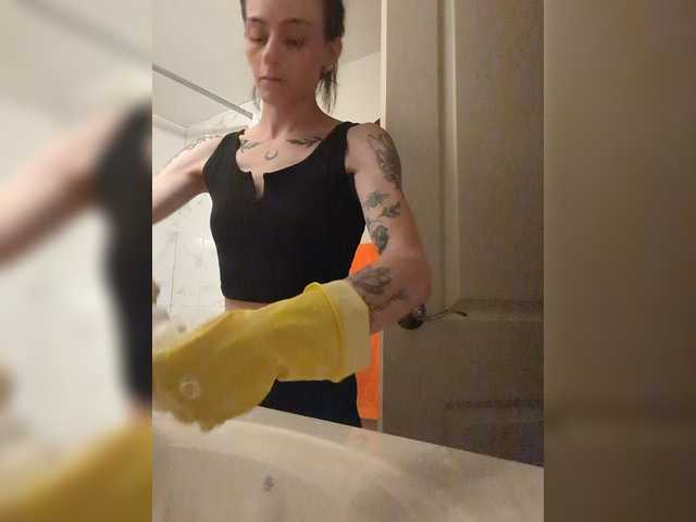 Brujaxgrey live webcam show