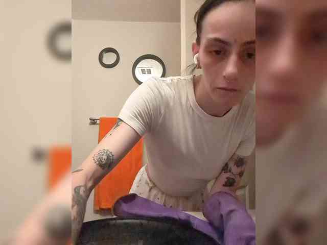 Brujaxgrey webcam