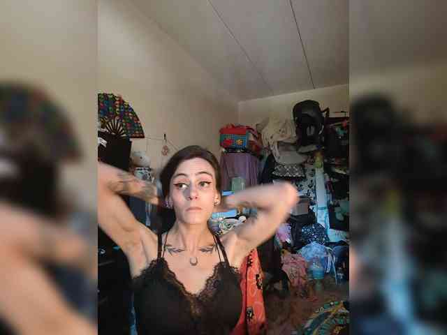 Brujaxgrey Sex Cam Show