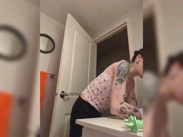 Brujaxgrey Sex Cam Show