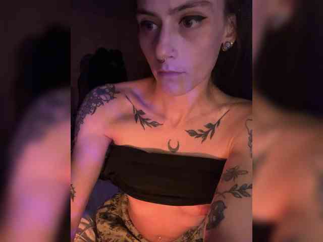 Brujaxgrey Sex Cam Show