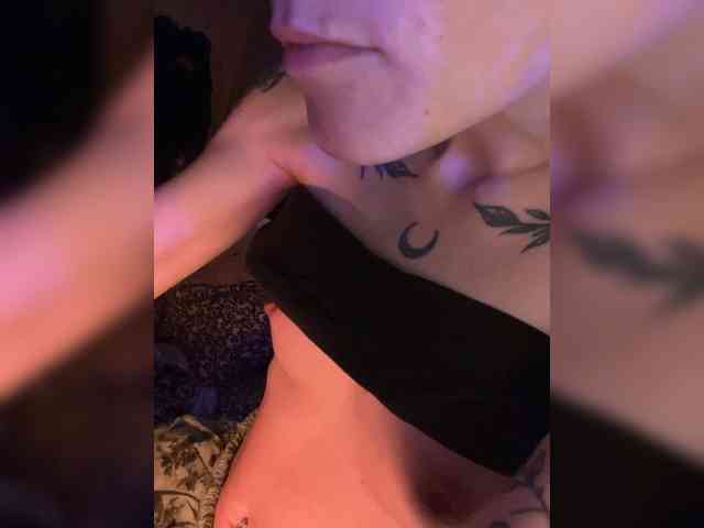 Brujaxgrey Sex Cam Show
