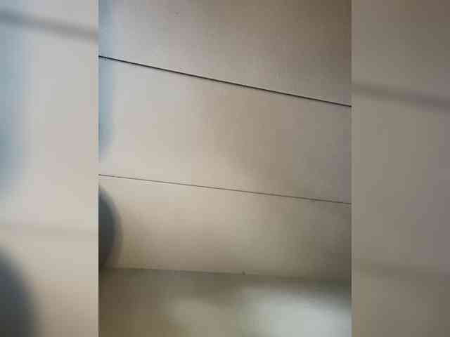 Brujaxgrey webcam