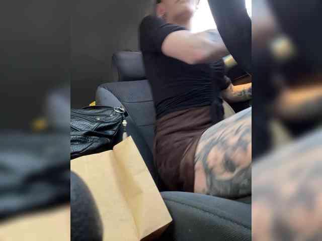 Brujaxgrey webcam