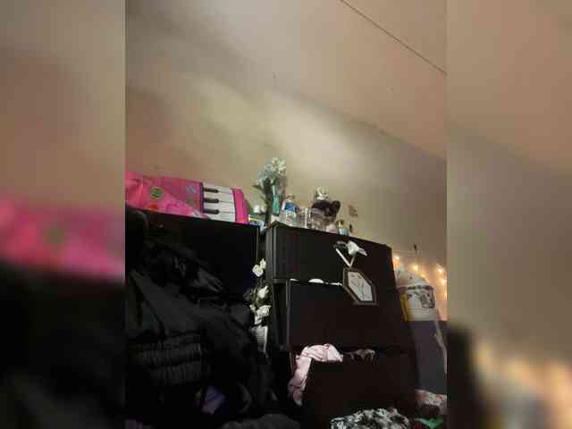 Brujaxgrey Sex Cam Show