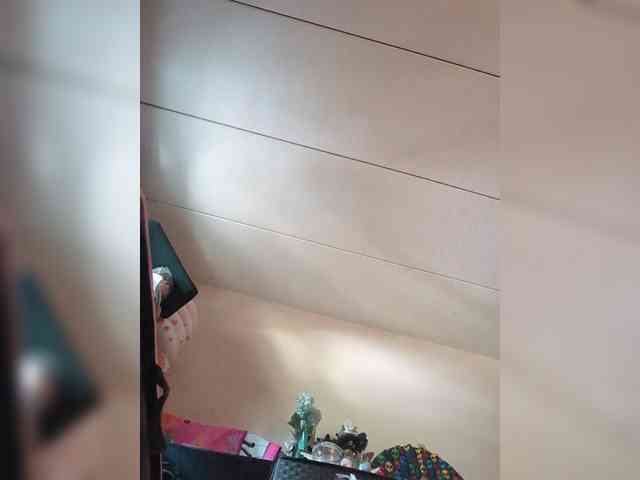 Brujaxgrey webcam