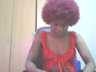 QueenIvy35's Live Webcam