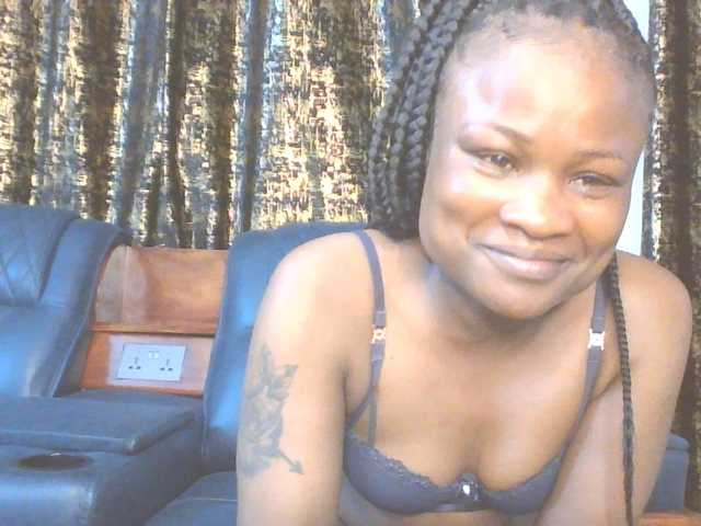 QueenIvy35