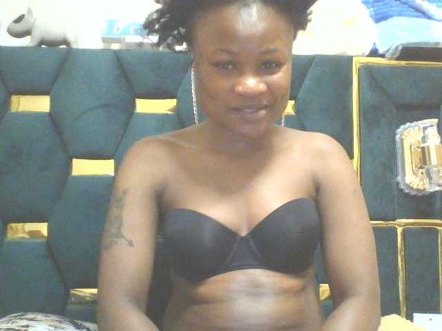 QueenIvy35