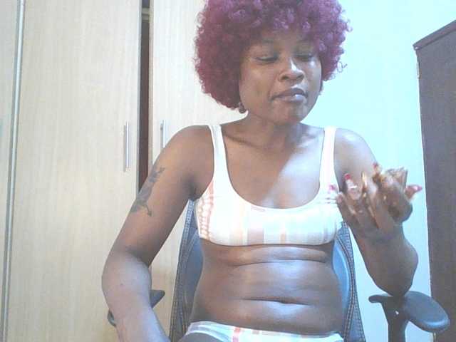 QueenIvy35