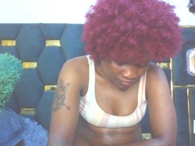 QueenIvy35