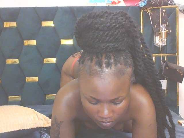 QueenIvy35