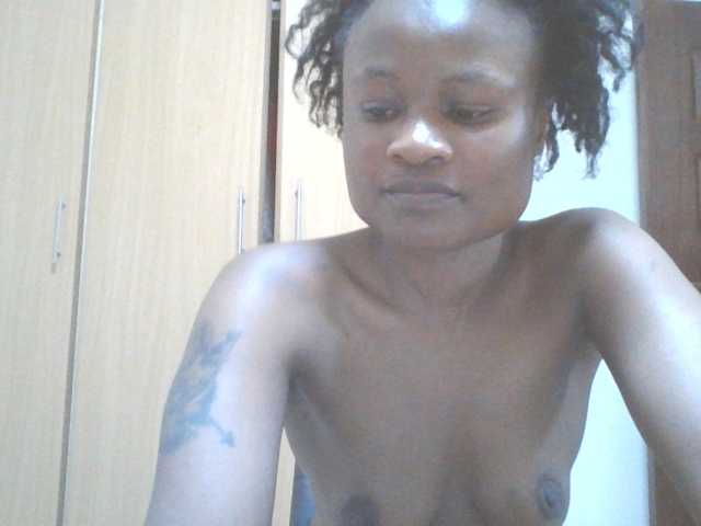 QueenIvy35