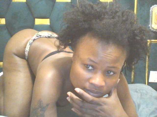 QueenIvy35