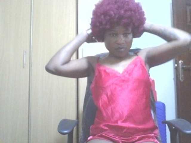 QueenIvy35