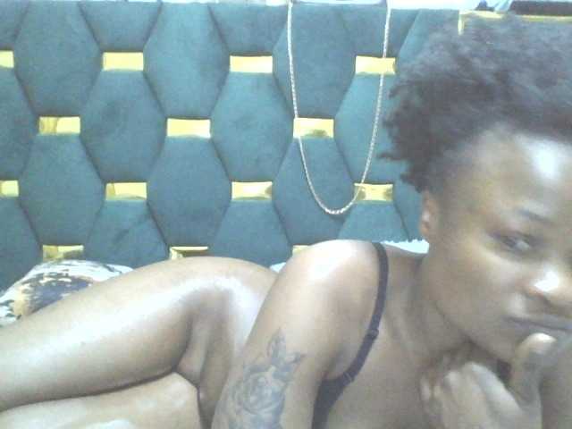 QueenIvy35