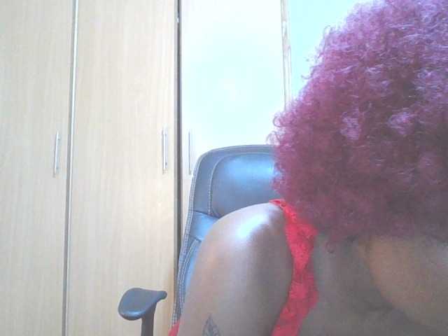 QueenIvy35