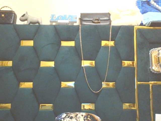 QueenIvy35