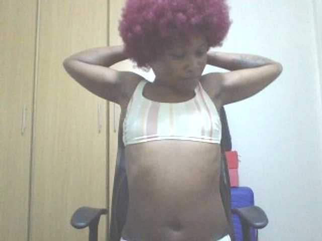 QueenIvy35