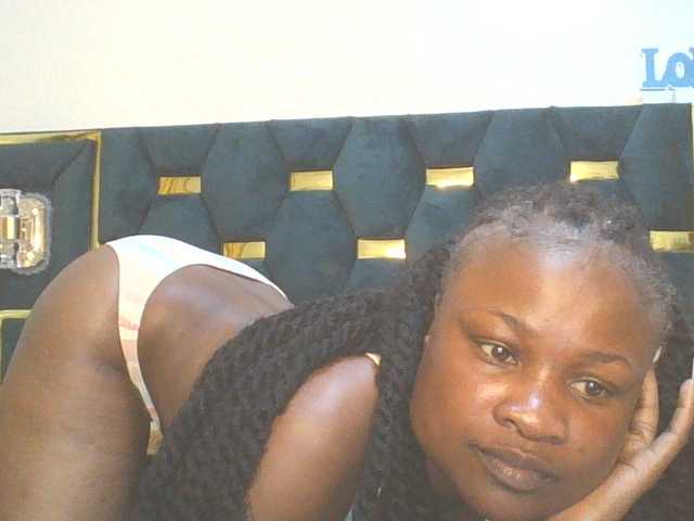 QueenIvy35