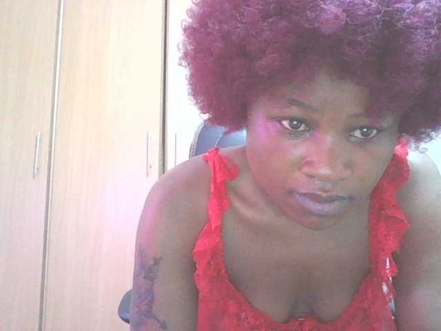 QueenIvy35
