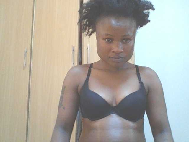 QueenIvy35