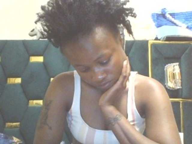 QueenIvy35