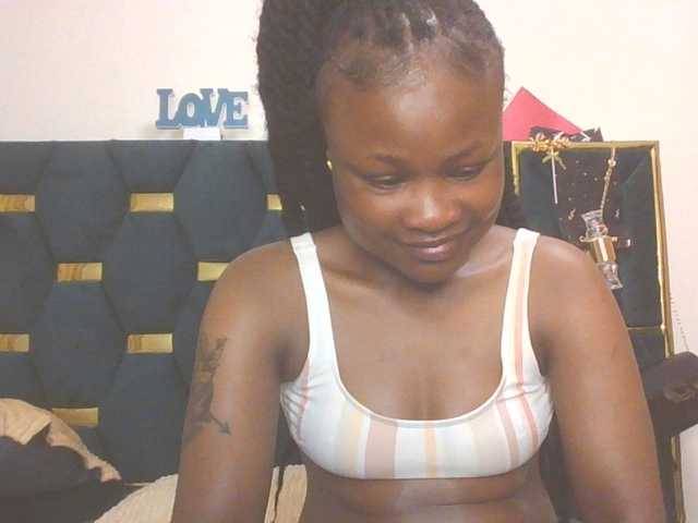 QueenIvy35